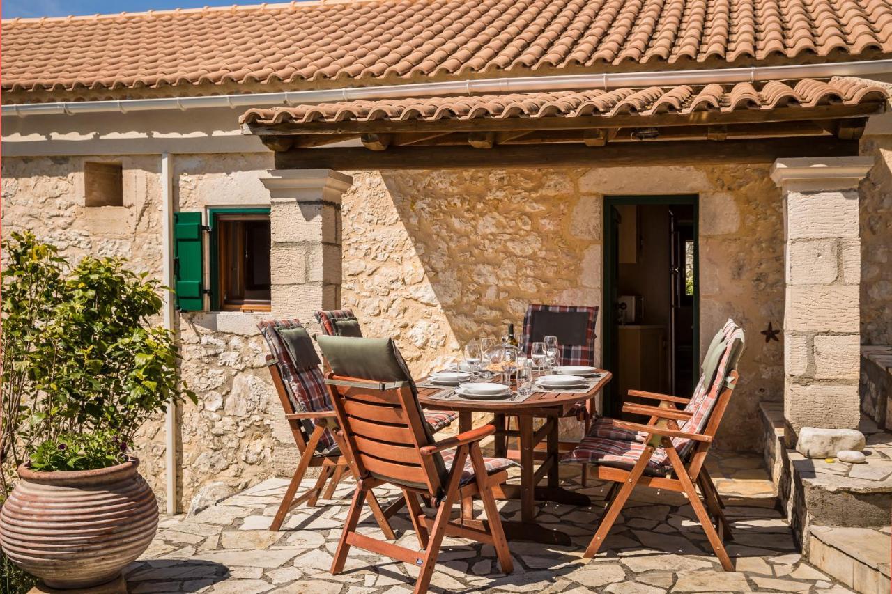Traditional Stone House Anofli 1843 Fiskardo Kefalonia Екстериор снимка