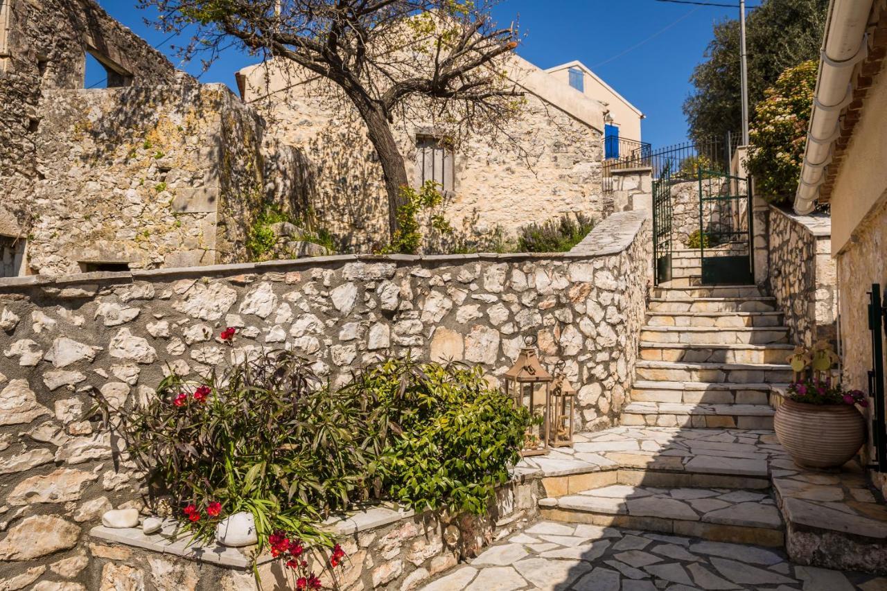 Traditional Stone House Anofli 1843 Fiskardo Kefalonia Екстериор снимка